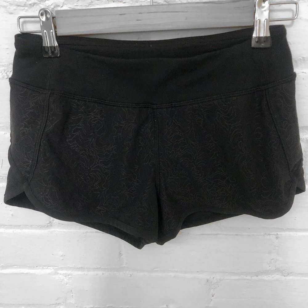 ivivva by lululemon shorts Sz 12